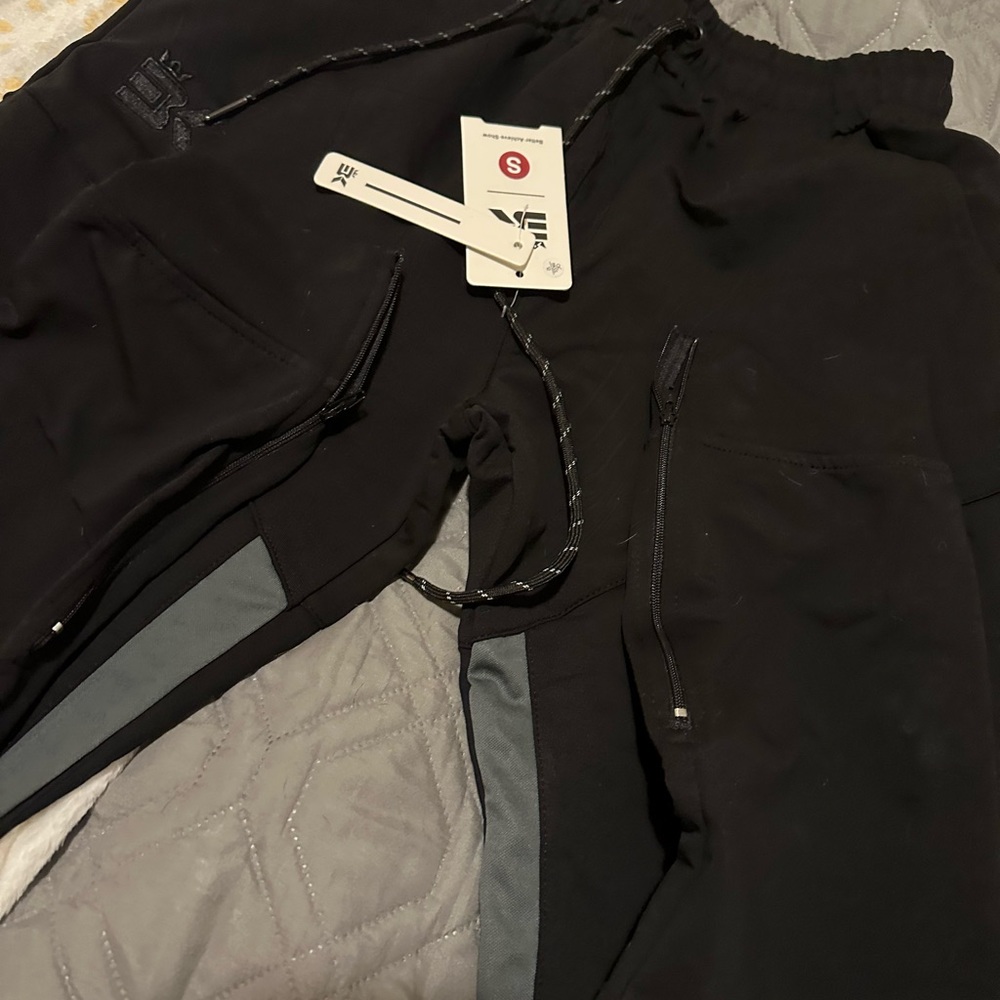 Sweats - Picture 4 of 4